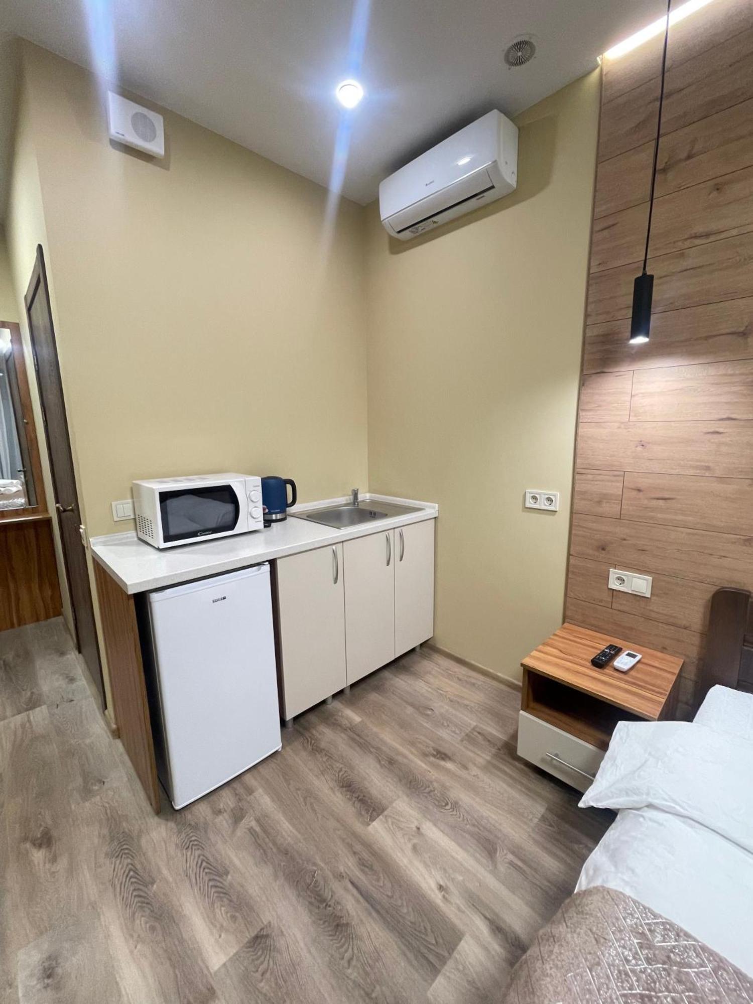 Pierre Apartments Odessa Exterior foto